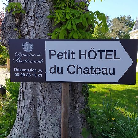 Domaine De Bertheauville Paluel Bagian luar foto